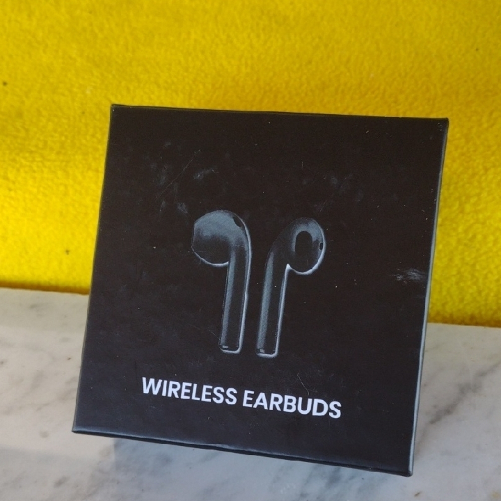 Be Kind Wireless Earbuds - Black